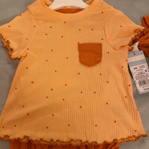 Free with $30 order! Cat and jack girls 18M  3 piece orange and peach outfit - Picture 2 of 4